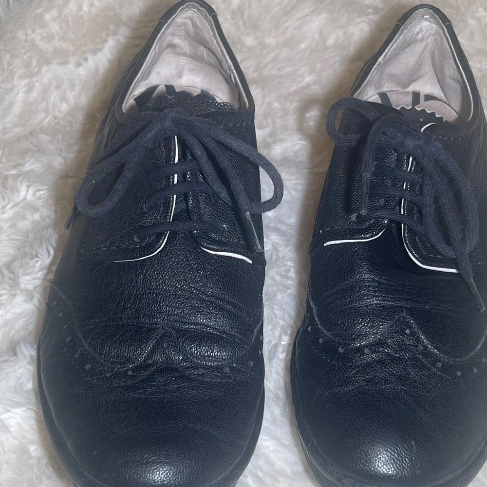 Fly London women’s Black Leather Shoes size 7